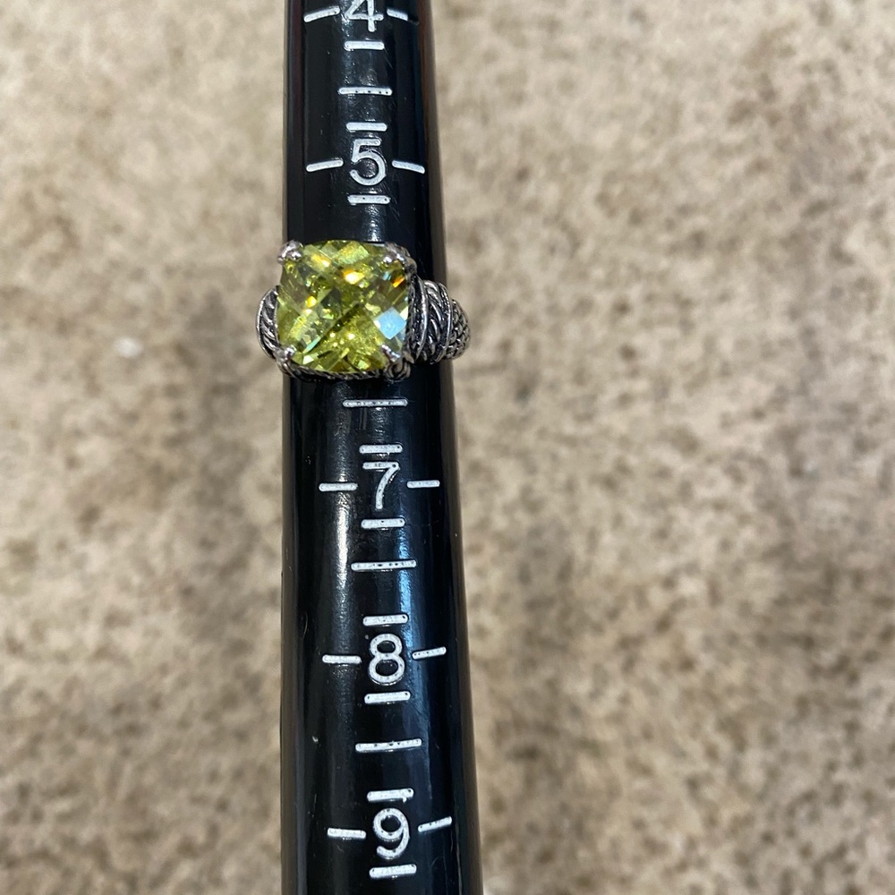 Premier design ring size 6